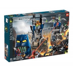 Lego  Bionicle  PIRAKA STRONGHOLD  ( 8894 )